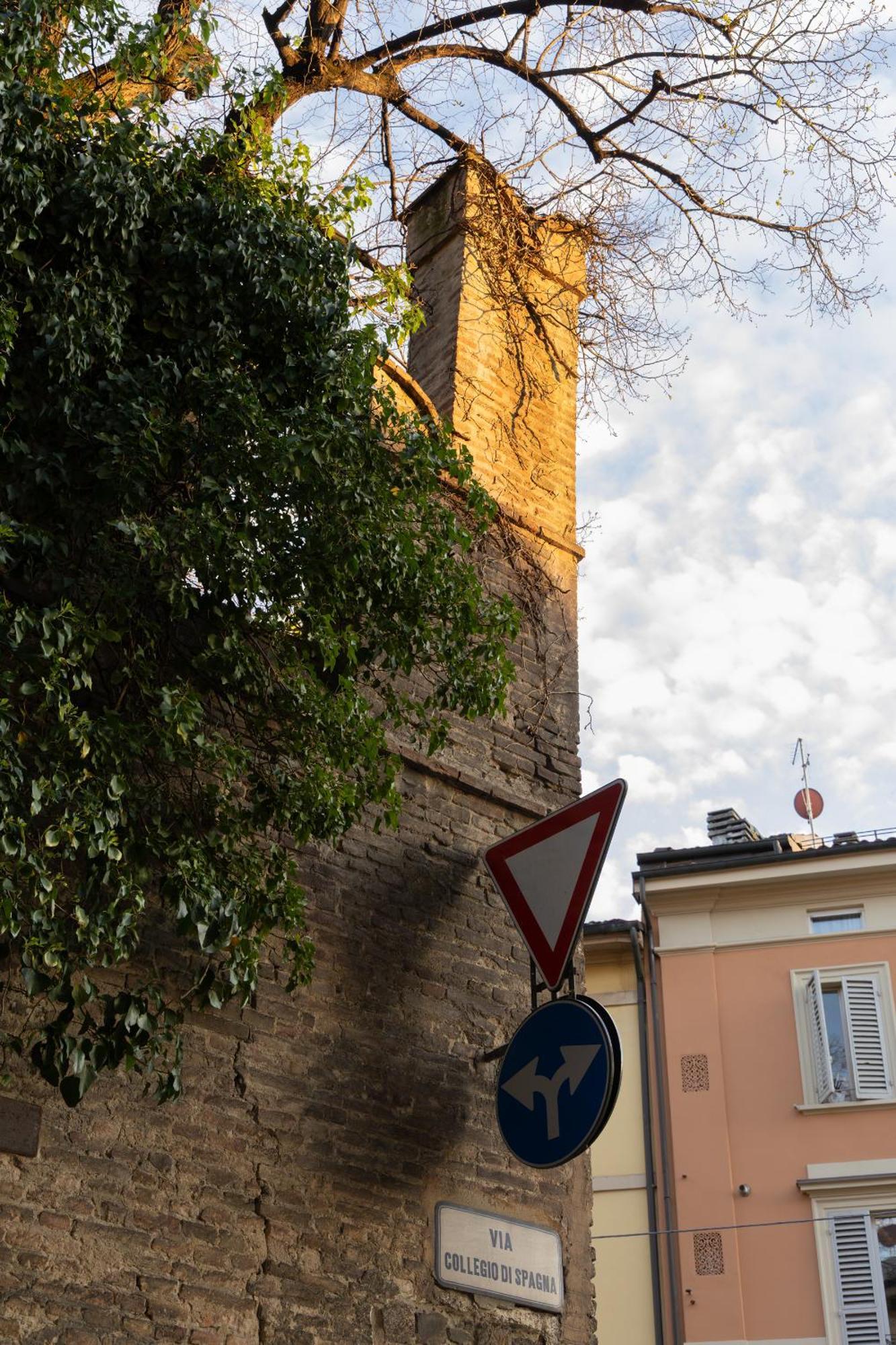 Collegio Di Spagna 13 Болонья Екстер'єр фото
